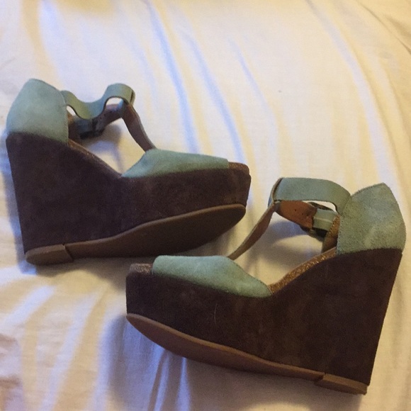 Lucky Brand Wedges - Picture 2 of 5